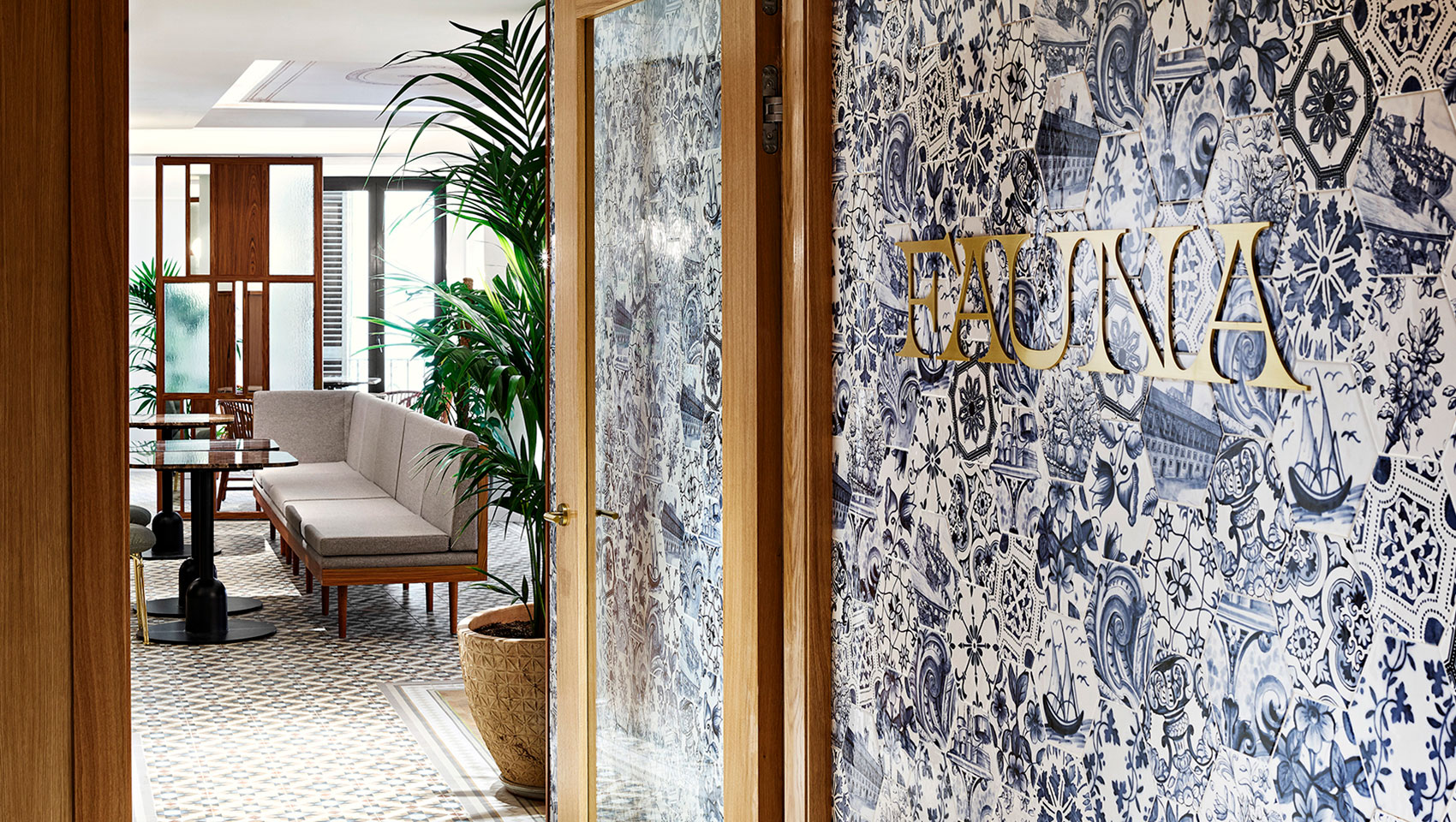 Fauna Restaurant Entrance